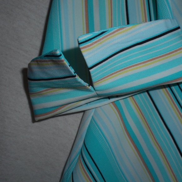 Tailor by B. Moss Size M Teal Striped Blouse top - Picture 5 of 7